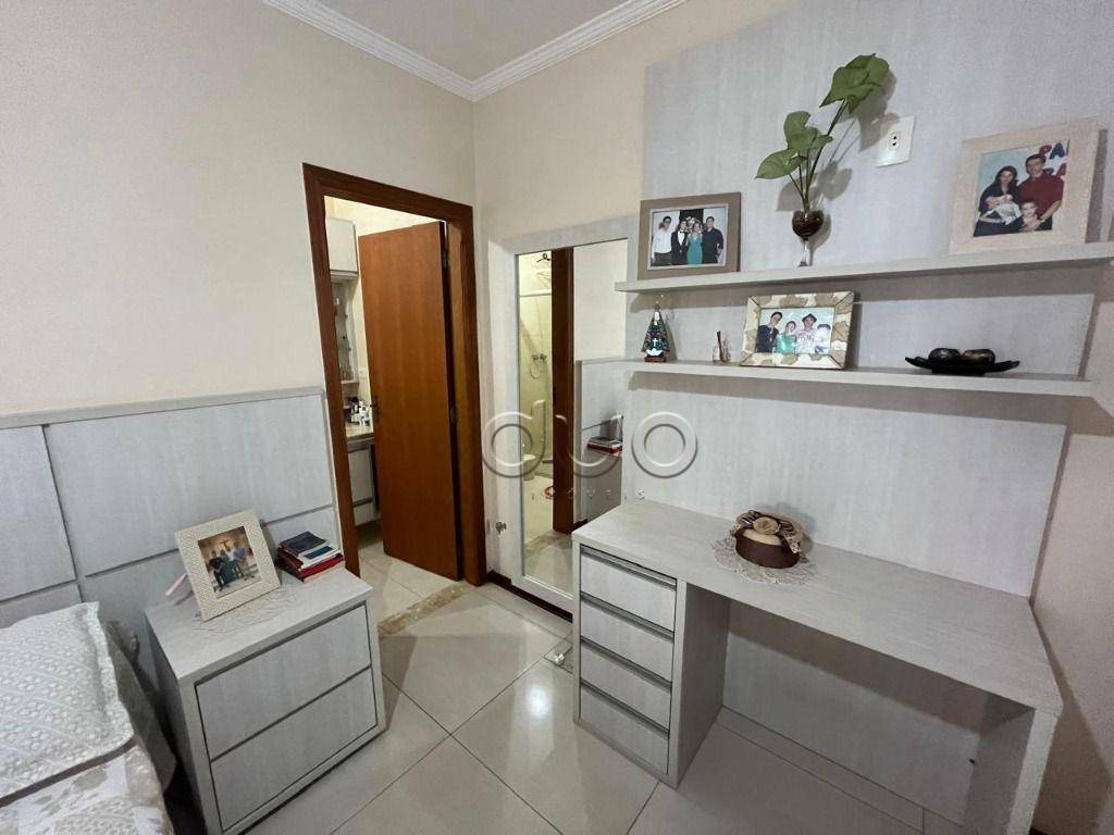 Casa à venda com 4 quartos, 199m² - Foto 38