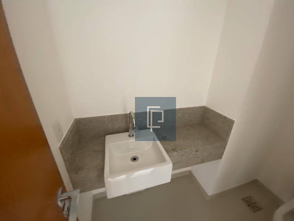 Apartamento à venda com 4 quartos, 141m² - Foto 4