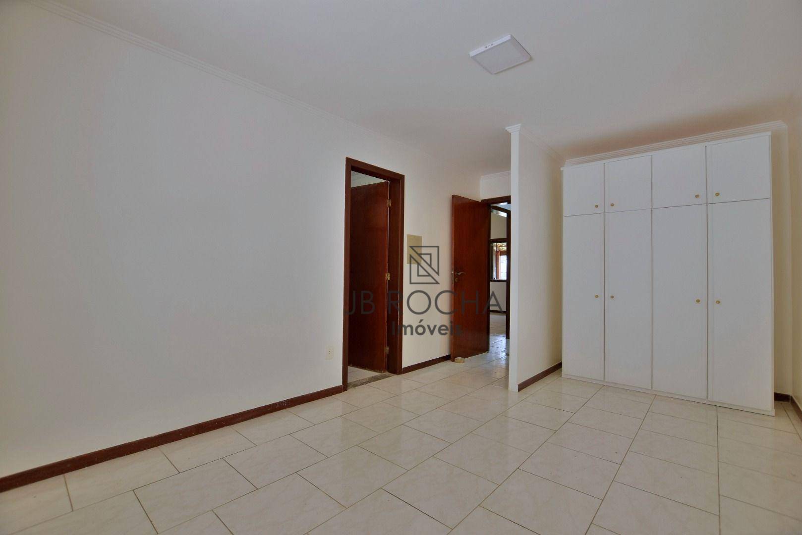 Casa à venda com 4 quartos, 228m² - Foto 20