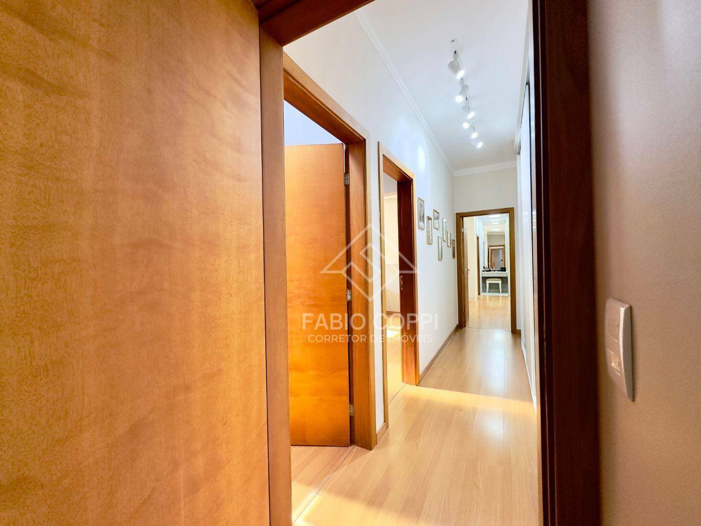 Casa de Condomínio à venda com 4 quartos, 289m² - Foto 52