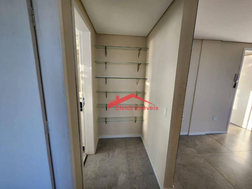 Apartamento para alugar com 2 quartos, 76m² - Foto 11