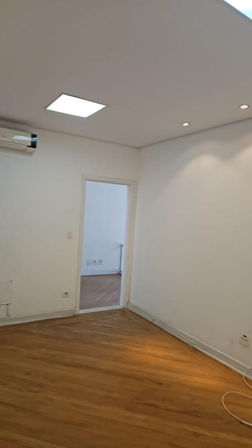 Prédio Inteiro para alugar com 9 quartos, 237m² - Foto 19