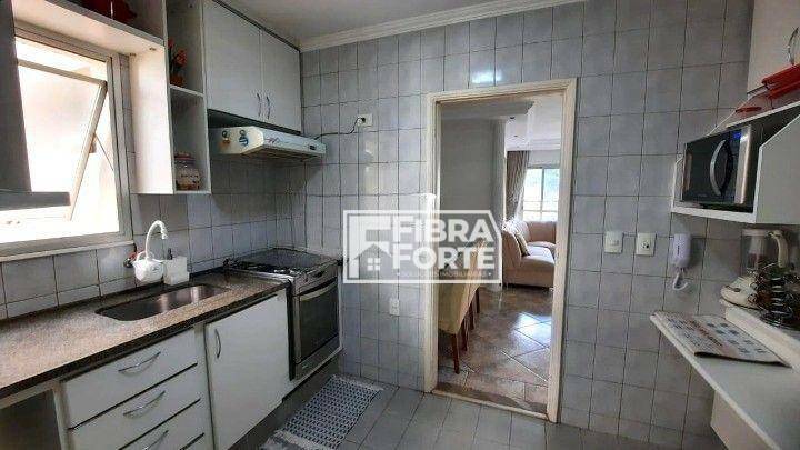 Apartamento à venda com 3 quartos, 85m² - Foto 14