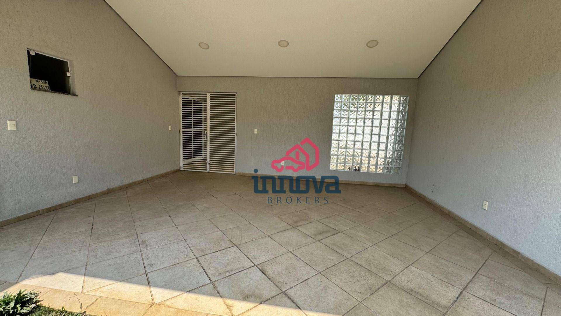 Casa de Condomínio à venda com 4 quartos, 370m² - Foto 18