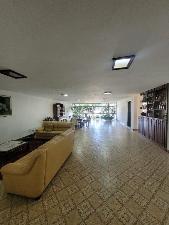 Sobrado à venda com 3 quartos, 425m² - Foto 21