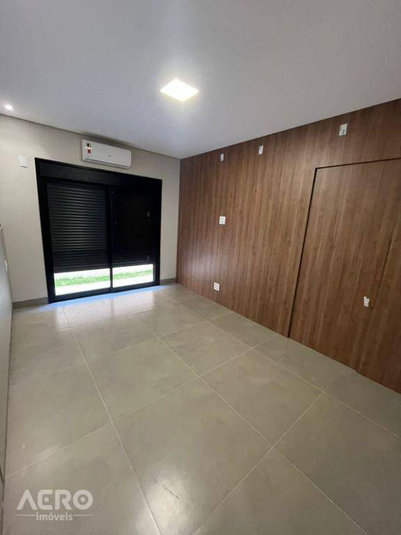 Casa de Condomínio à venda com 3 quartos, 207m² - Foto 4