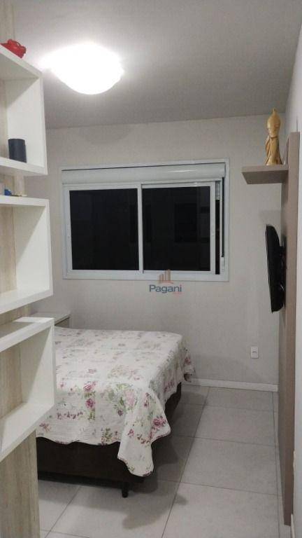 Apartamento à venda com 3 quartos, 74m² - Foto 12