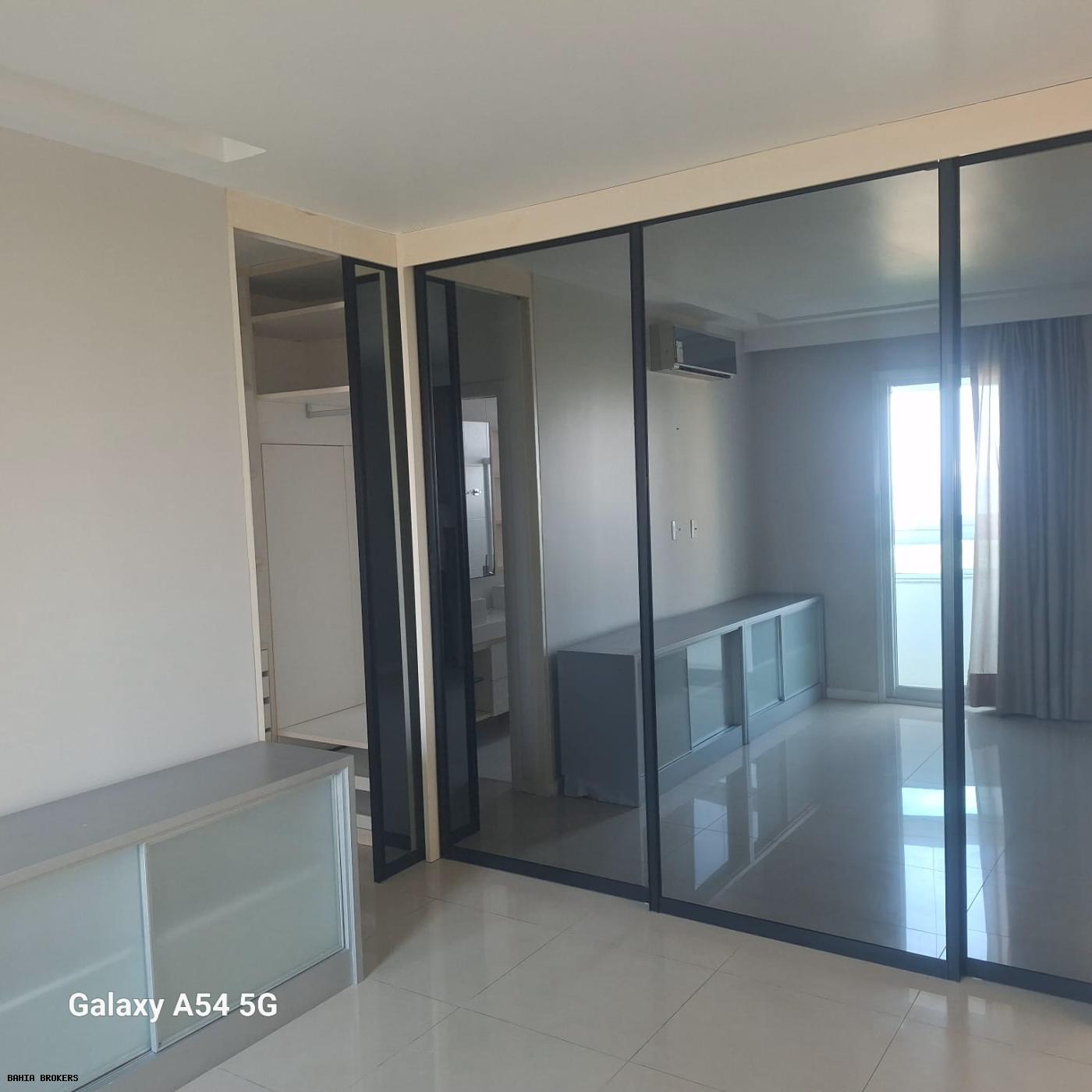 Apartamento para alugar com 4 quartos, 180m² - Foto 18