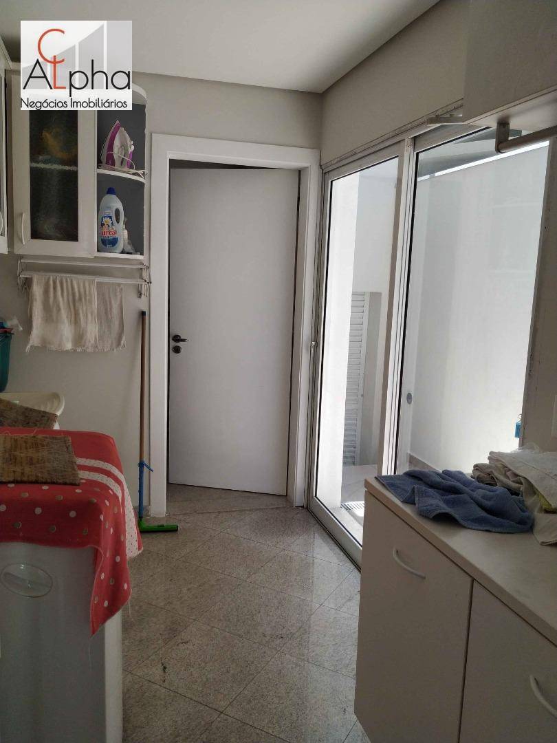 Sobrado à venda com 6 quartos, 280m² - Foto 17