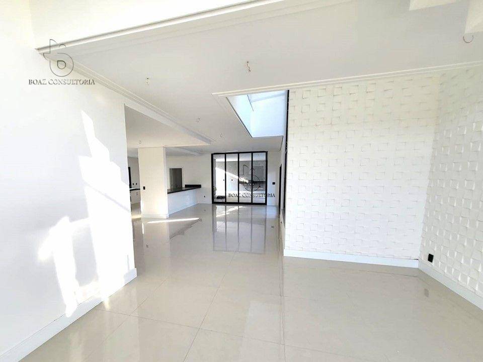 Casa de Condomínio à venda com 4 quartos, 416m² - Foto 13