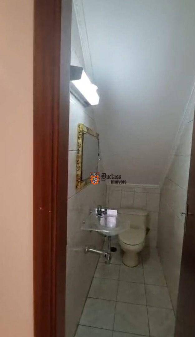 Sobrado à venda com 4 quartos, 200m² - Foto 23