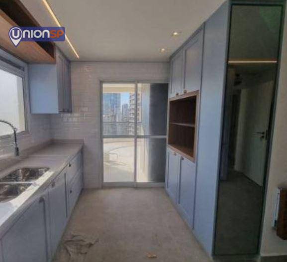 Apartamento à venda com 3 quartos, 230m² - Foto 8