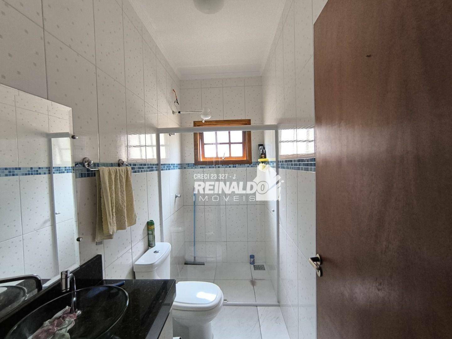 Chácara à venda com 6 quartos, 305m² - Foto 25