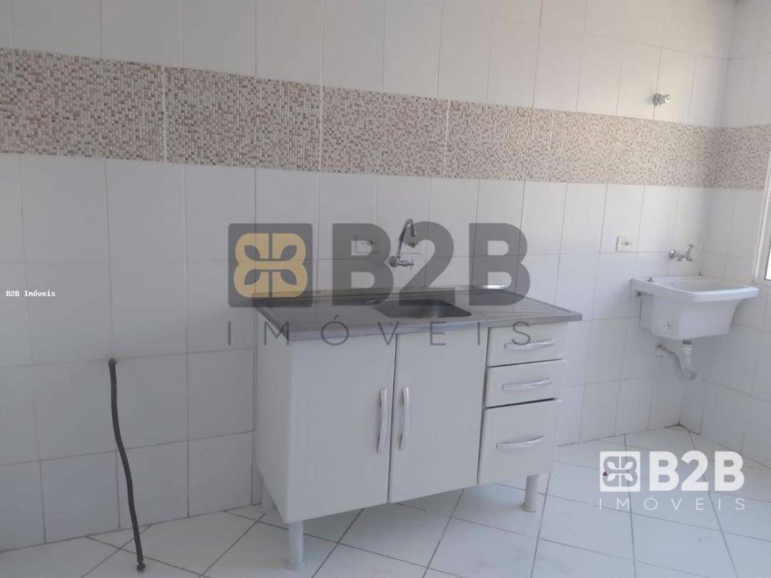 Apartamento à venda com 2 quartos, 66m² - Foto 4