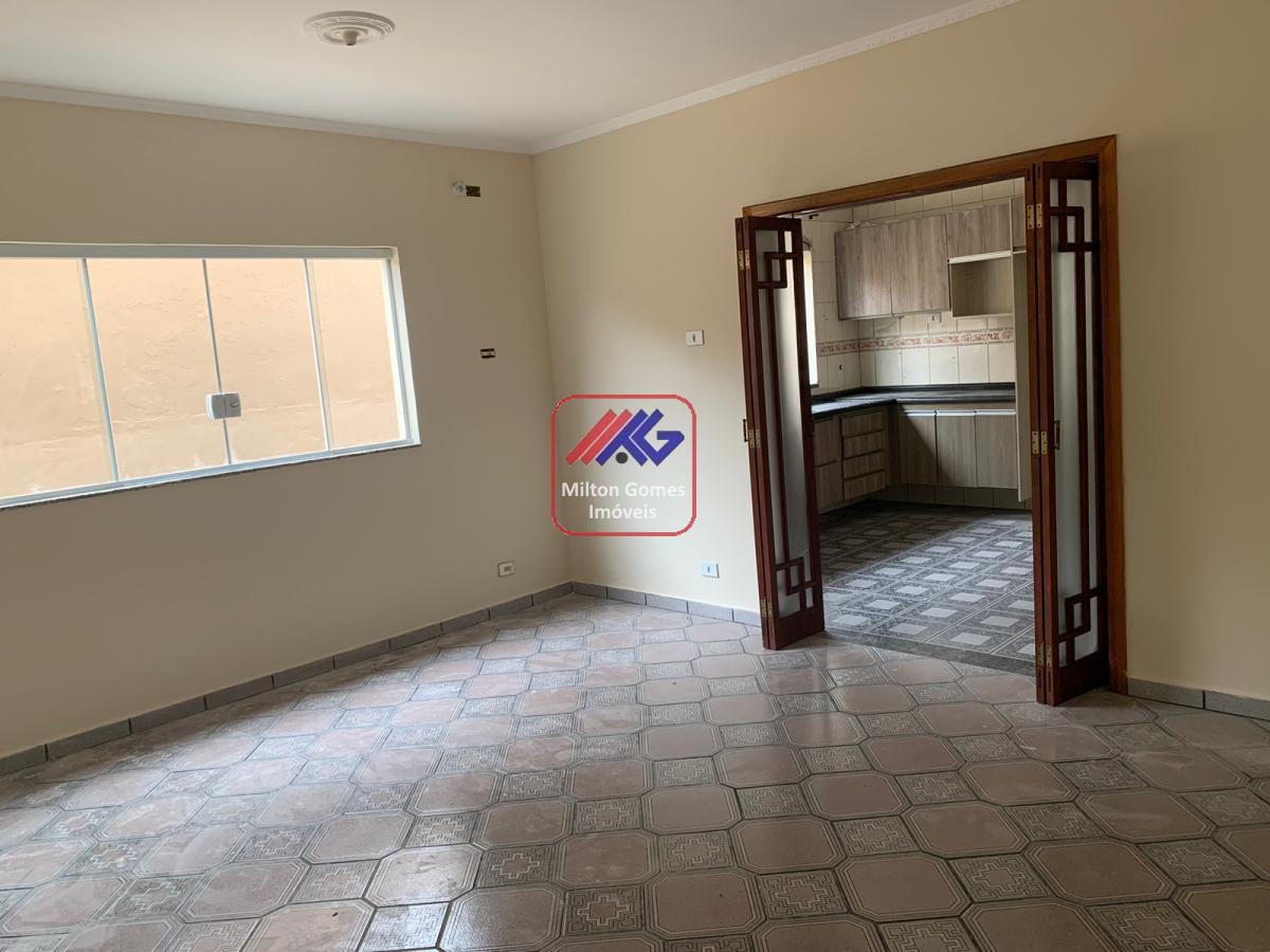 Sobrado para alugar com 3 quartos, 320m² - Foto 14