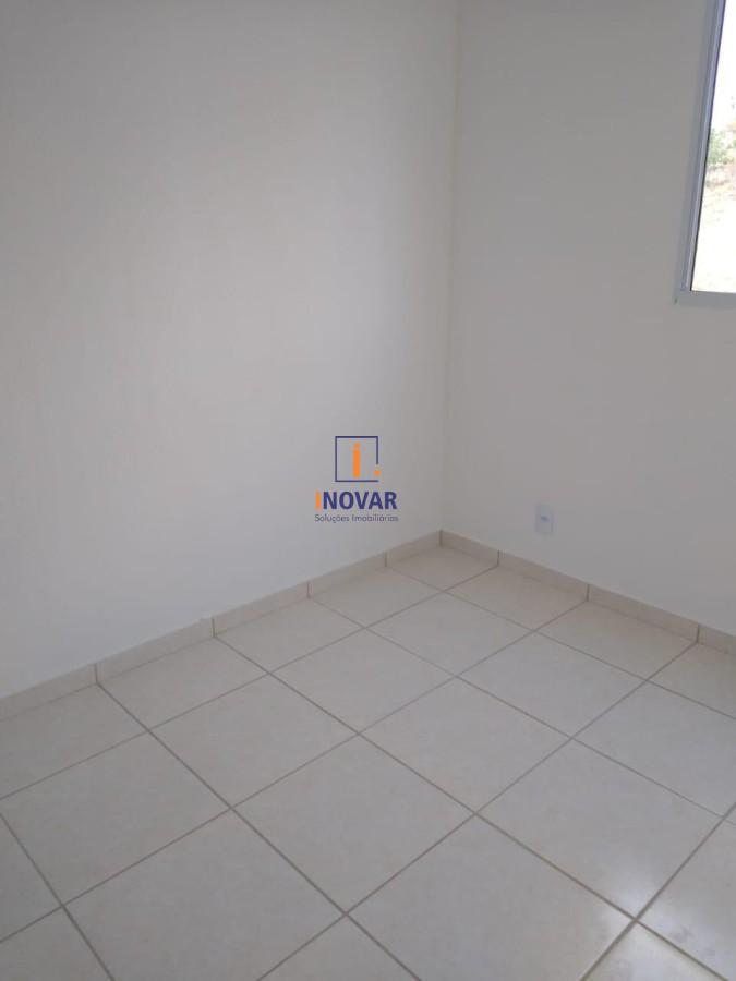 Apartamento à venda com 2 quartos, 41m² - Foto 4
