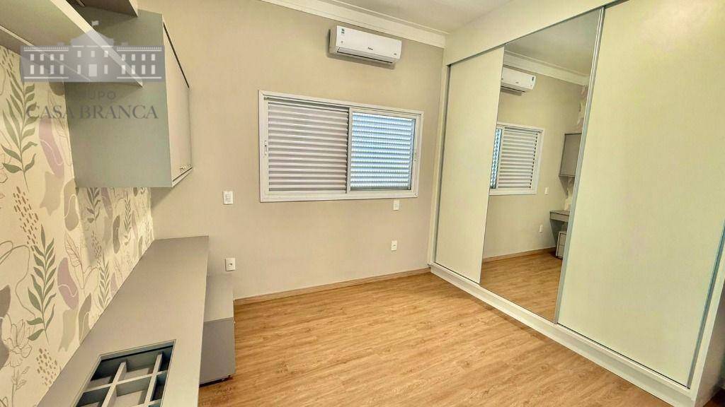 Casa de Condomínio à venda com 4 quartos, 263m² - Foto 16