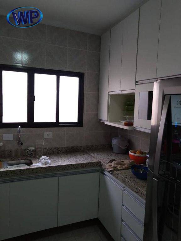 Apartamento à venda com 2 quartos, 69m² - Foto 8