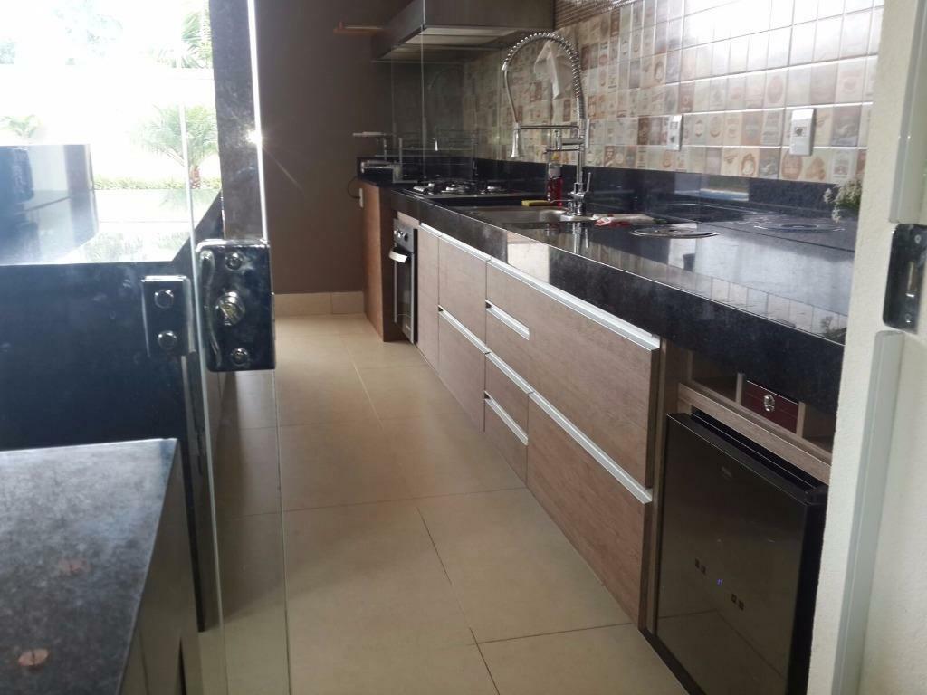 Casa de Condomínio à venda com 3 quartos, 374m² - Foto 32