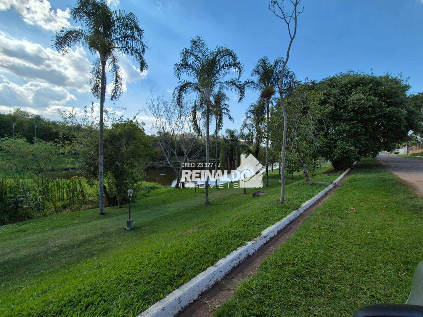 Casa de Condomínio à venda e aluguel com 3 quartos, 370m² - Foto 43