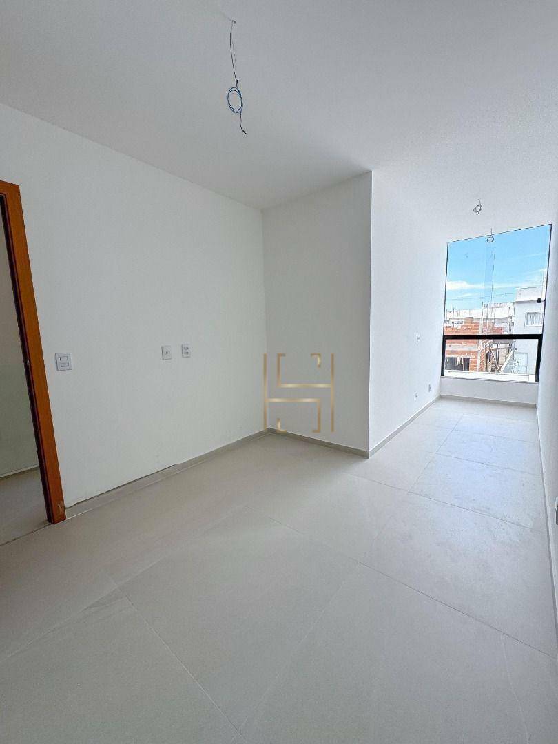 Casa à venda com 3 quartos, 150m² - Foto 10