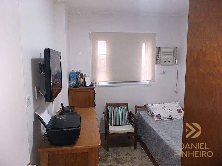 Apartamento à venda com 2 quartos, 65m² - Foto 27