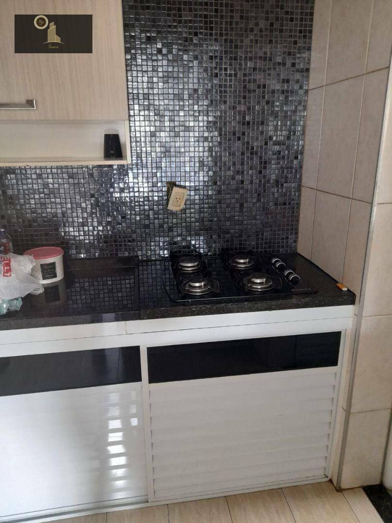 Apartamento à venda com 3 quartos, 73m² - Foto 9