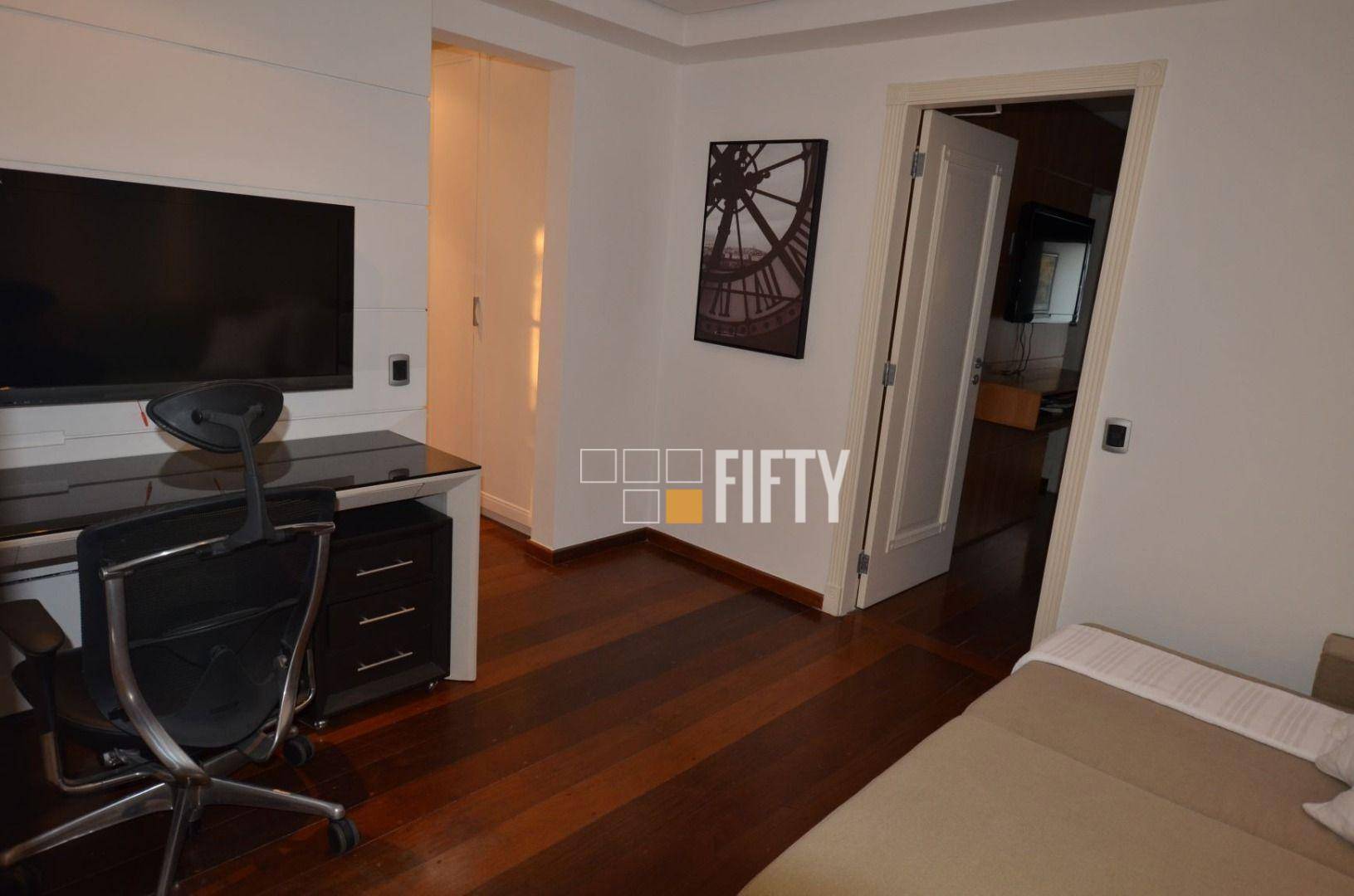 Apartamento à venda e aluguel com 3 quartos, 208m² - Foto 9