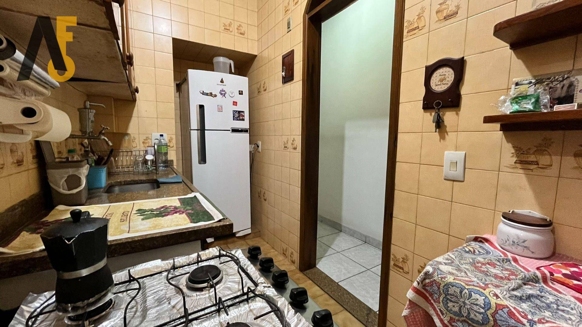 Apartamento à venda com 2 quartos, 62m² - Foto 14