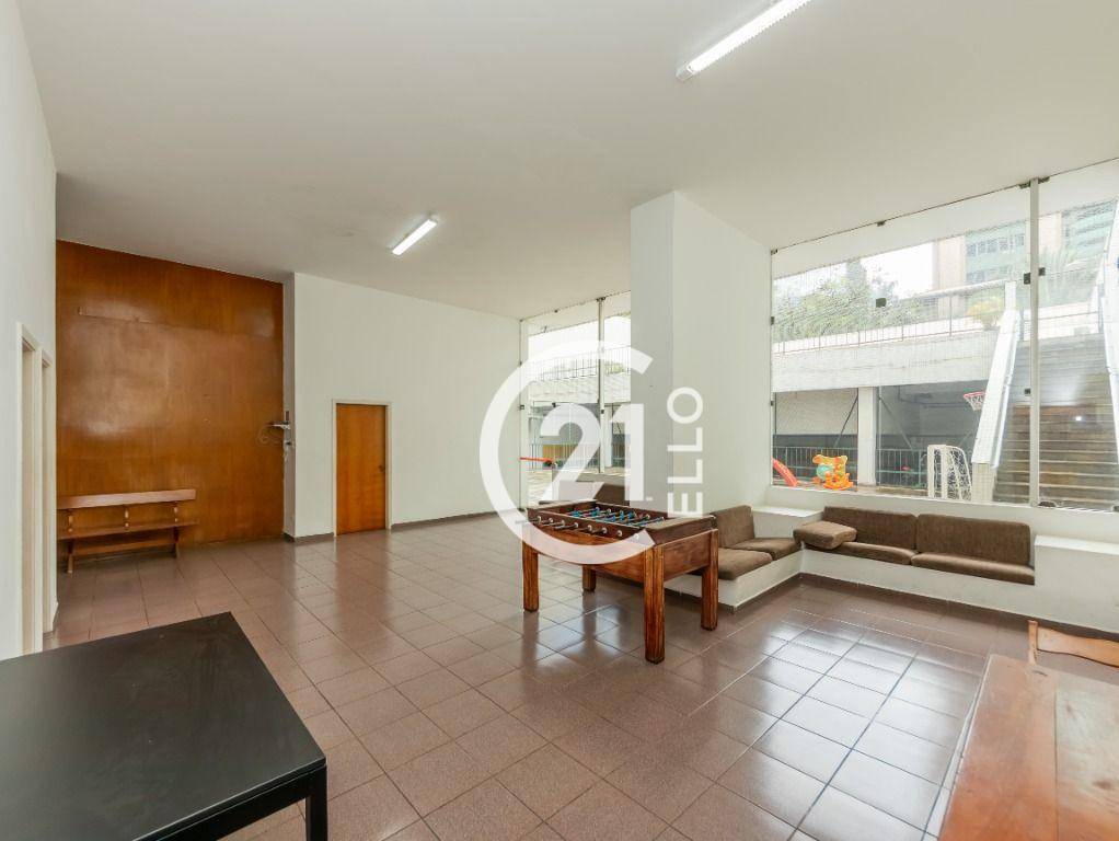 Apartamento à venda com 3 quartos, 141m² - Foto 5