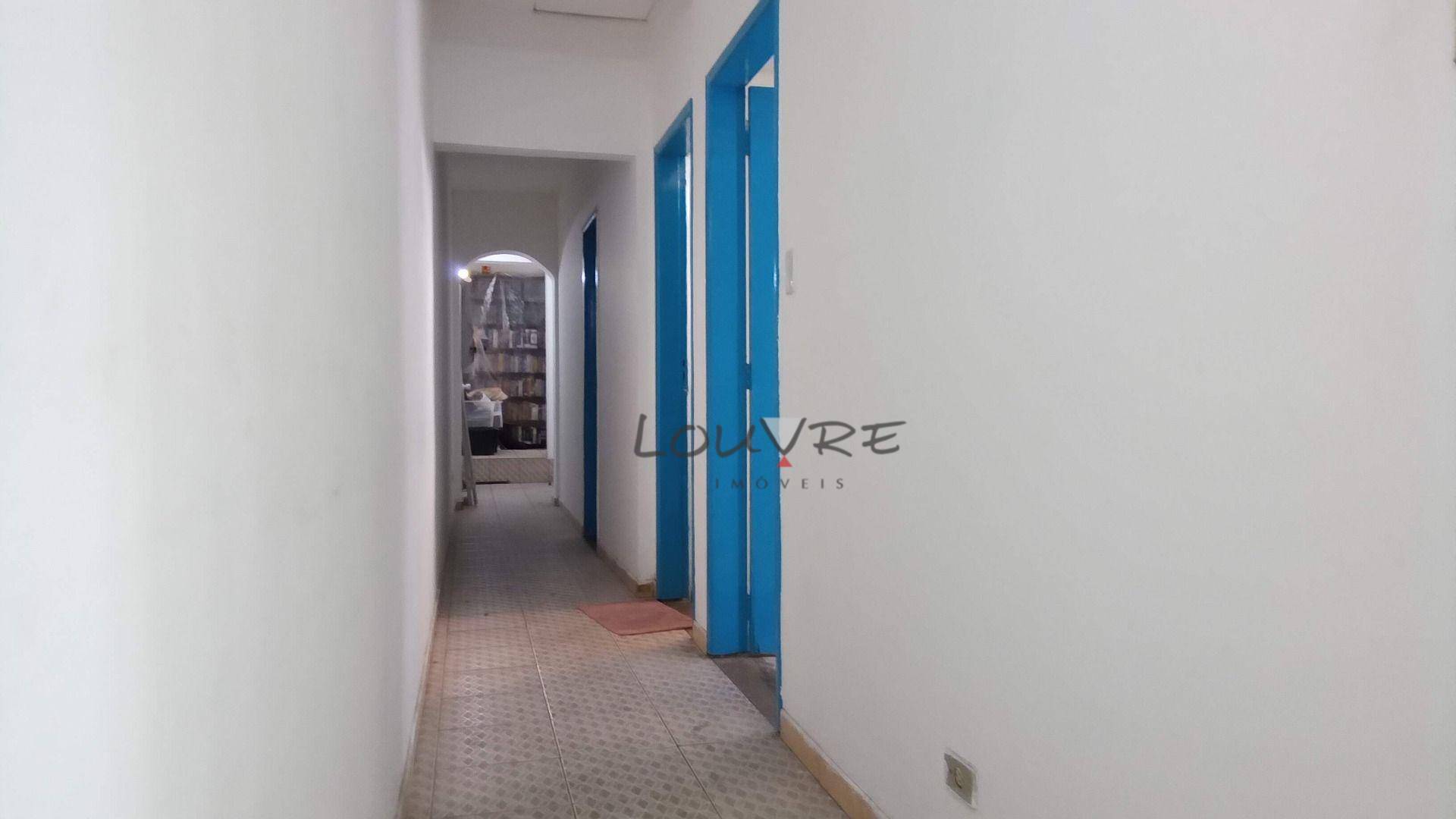 Casa à venda e aluguel com 6 quartos, 220m² - Foto 11