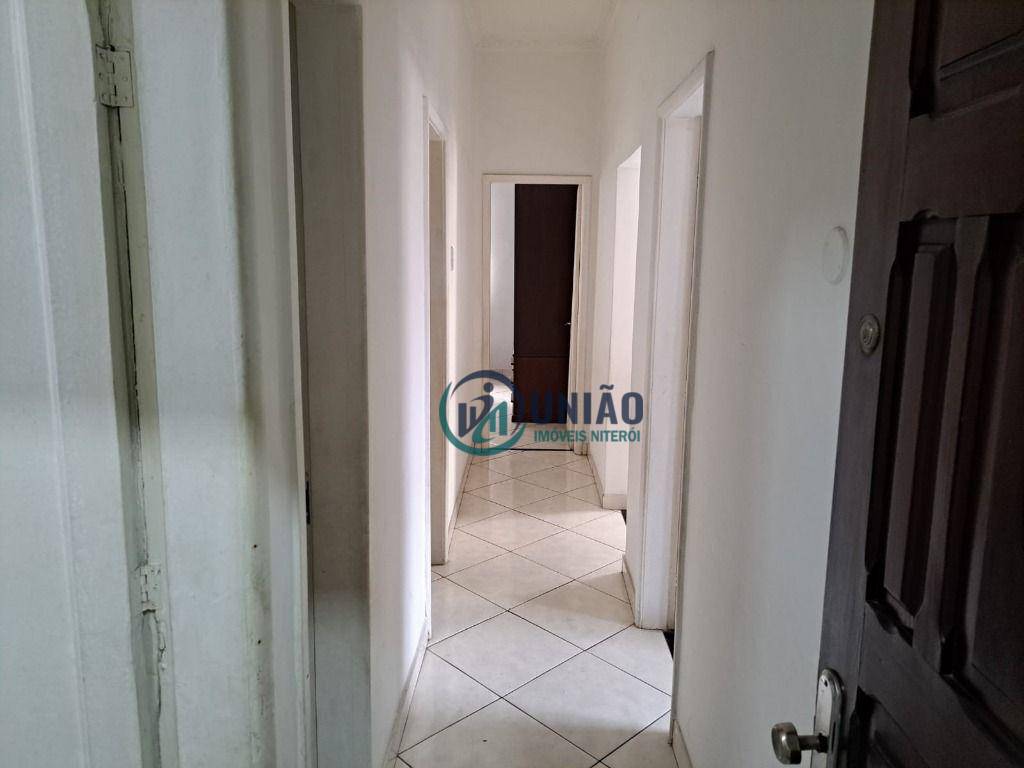 Apartamento à venda com 3 quartos, 80m² - Foto 3