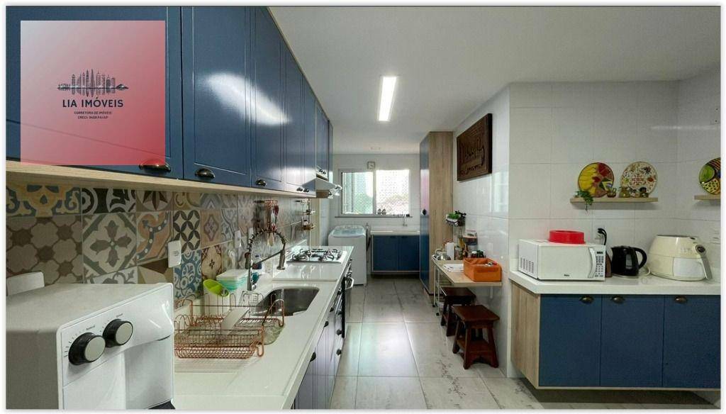 Apartamento para alugar com 3 quartos, 187m² - Foto 8