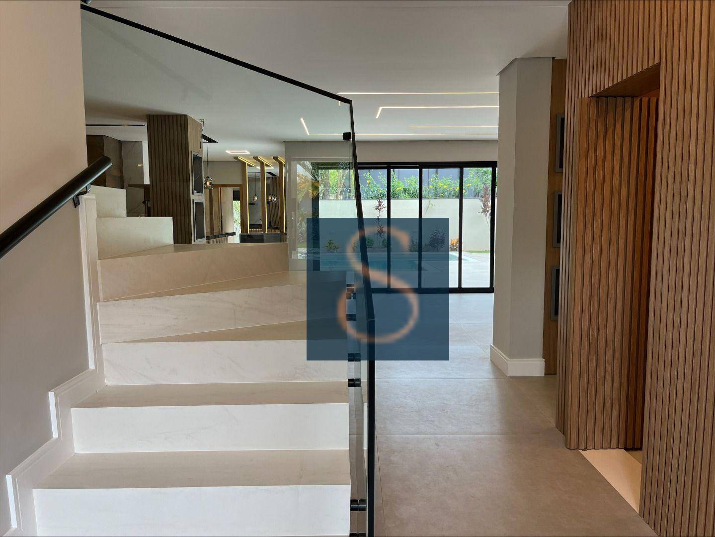 Casa de Condomínio à venda com 5 quartos, 480m² - Foto 9