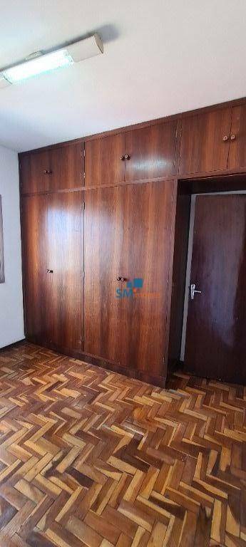 Sobrado à venda e aluguel com 3 quartos, 279m² - Foto 28