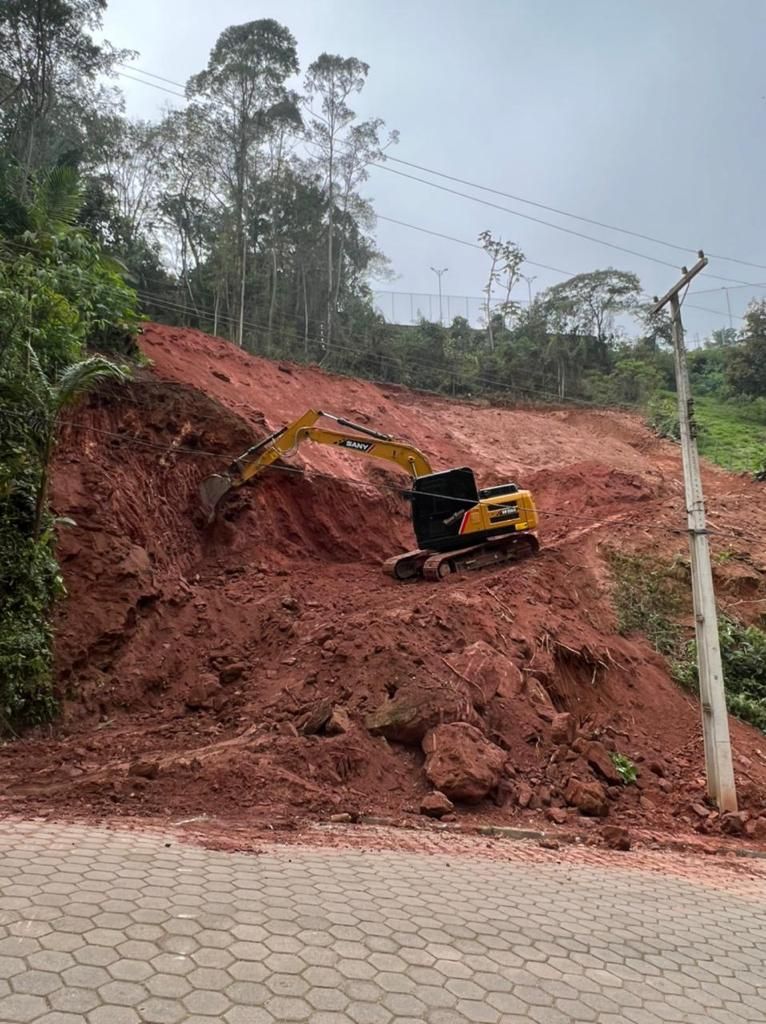 Terreno à venda, 1900M2 - Foto 7