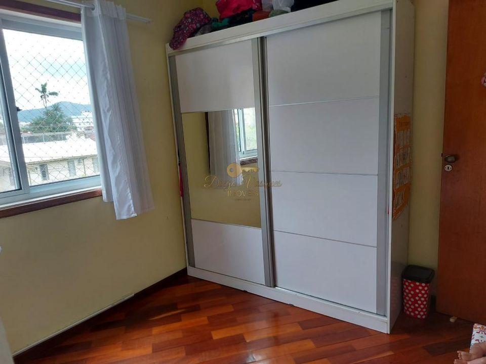 Apartamento à venda com 2 quartos, 62m² - Foto 9