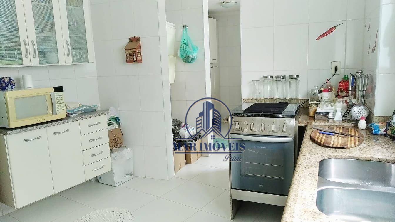 Apartamento à venda com 3 quartos, 140m² - Foto 12