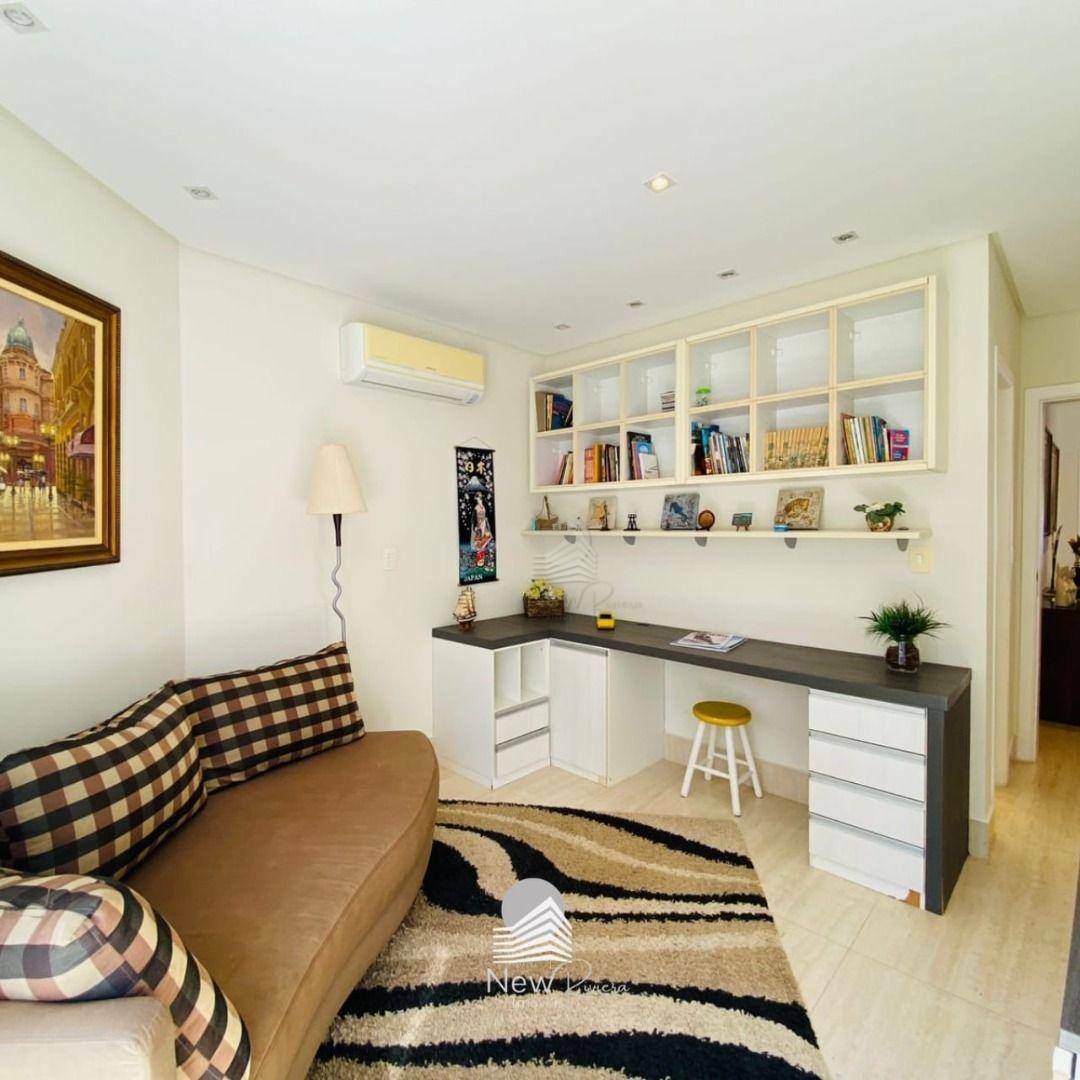 Casa de Condomínio para alugar com 5 quartos, 340m² - Foto 19