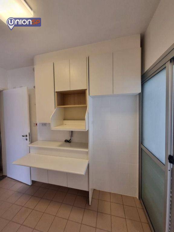 Apartamento à venda com 3 quartos, 79m² - Foto 17