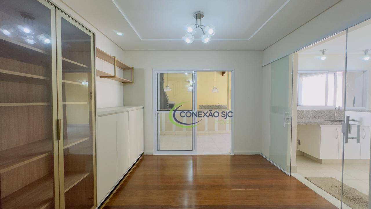 Sobrado à venda com 2 quartos, 248m² - Foto 2