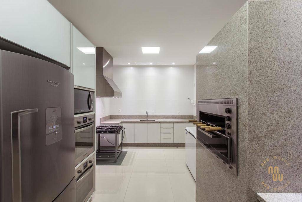 Apartamento à venda com 3 quartos, 156m² - Foto 92