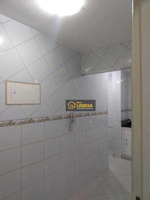 Apartamento à venda com 2 quartos, 45m² - Foto 11