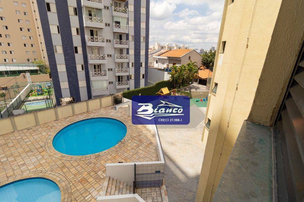 Apartamento à venda com 2 quartos, 62m² - Foto 11