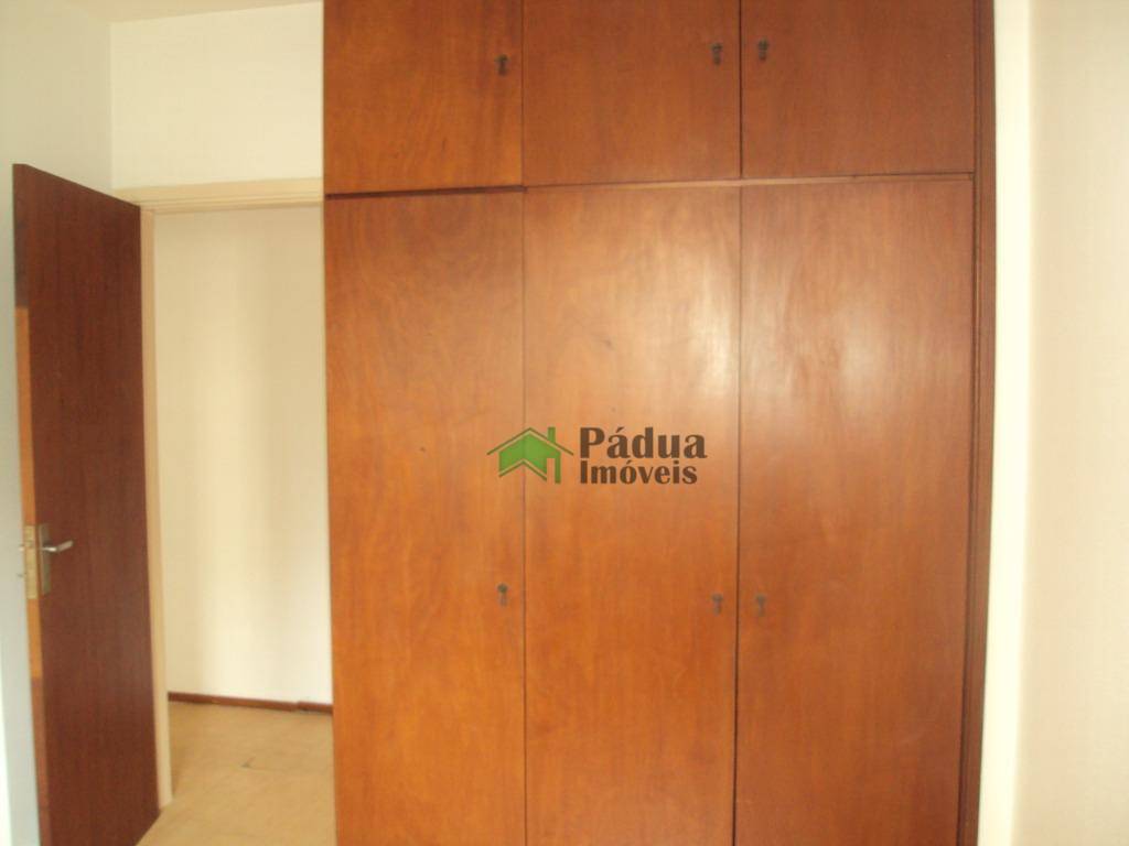 Apartamento à venda e aluguel com 2 quartos, 70m² - Foto 12