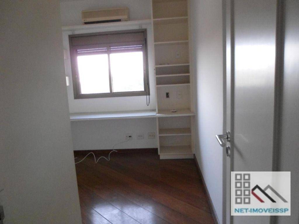 Apartamento à venda com 4 quartos, 224m² - Foto 13