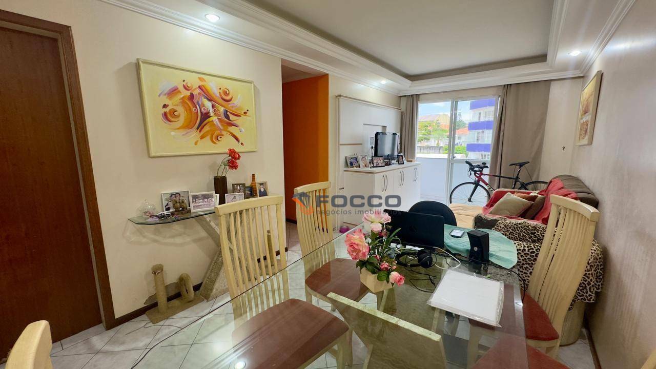 Apartamento à venda com 3 quartos, 79m² - Foto 4