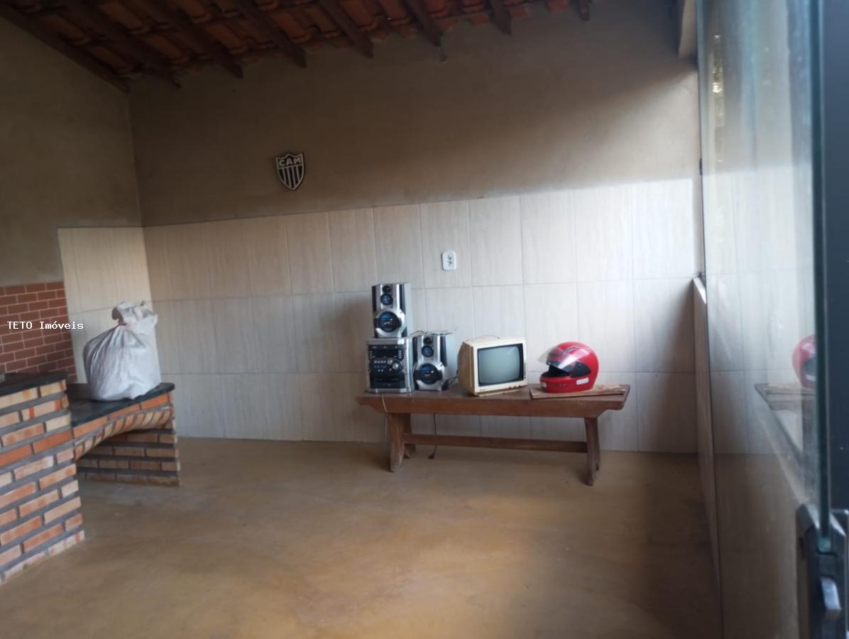 Fazenda à venda com 3 quartos, 1000m² - Foto 40