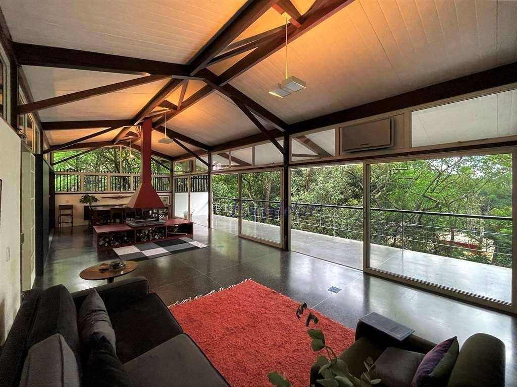 Casa de Condomínio à venda com 3 quartos, 380m² - Foto 3