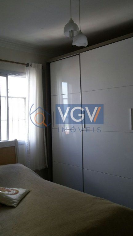 Apartamento à venda com 2 quartos, 65m² - Foto 4